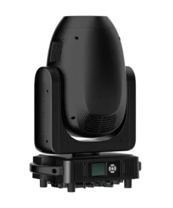 Il Super Scope PRO è un apparecchio di illuminazione da palco professionale nero con una parte superiore arrotondata e una base robusta. La base include un piccolo display digitale e pulsanti di controllo, mentre il suo design consente il movimento rotatorio per dirigere la luce come desiderato.